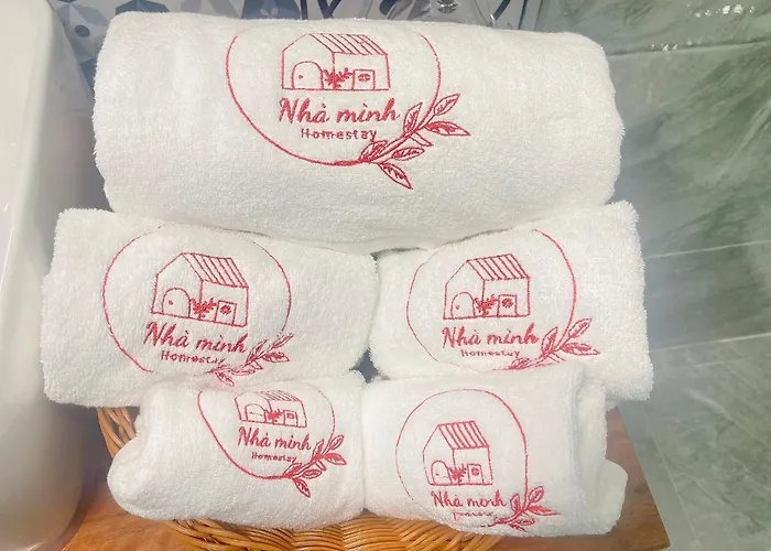 Nha Minh * Ha Long